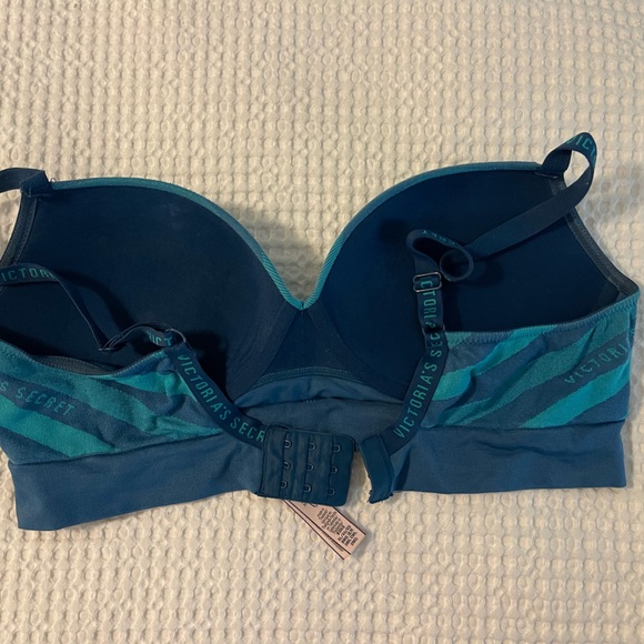 Victoria's Secret Teal Striped Women's Bra XL - Picture 2 of 3